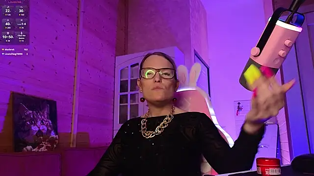 Lady_Shine's Live XXX Chat