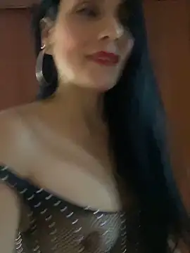 Miaswwe Adlı Modelin Canlı XXX Sohbeti
