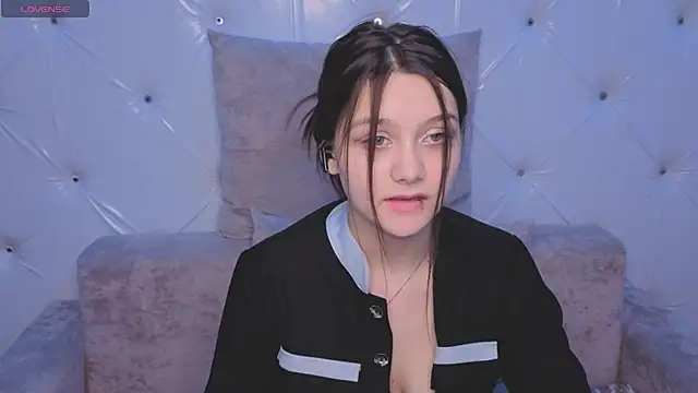 xxxnaughtyfoxyxxx live XXX chat