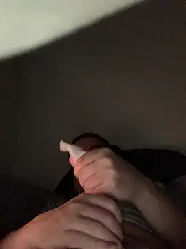 Averagejoe18@xh's Webcam Show