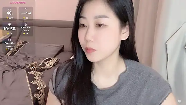 Chat XXX en directo de F-Yuwei