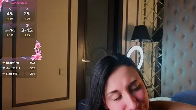 MiguelinaRasmuson XXX чат на живо