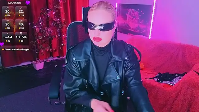 Miss_Alice_Silver's Live XXX Chat