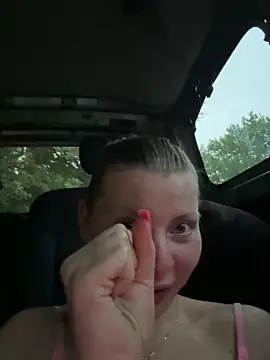 Вебкам-шоу LittleKateBJ