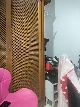 Онлайн чат XXX RIODEDOIDEIRAEDAIANE