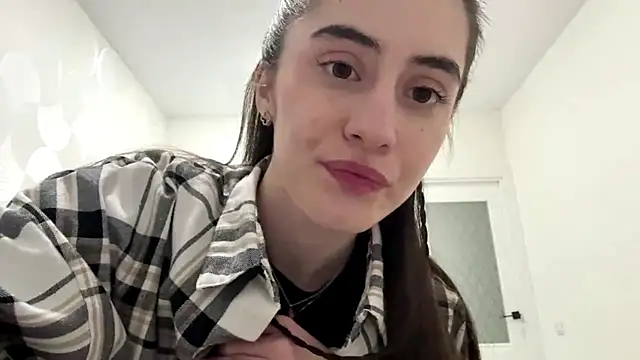 XXX chat uživo modela raisatdj