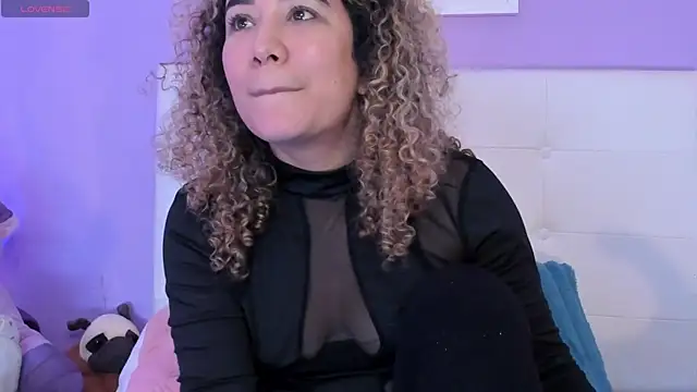 Charlotte11-11 – Naživo XXX chat