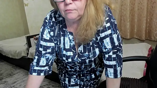 Frau_Marta's Live XXX Chat
