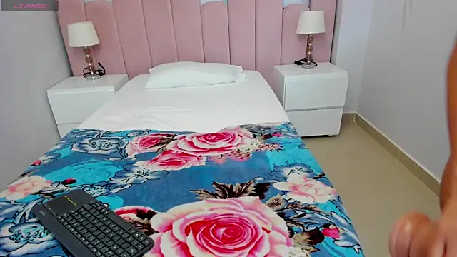 doll_skinny18n Live XXX chat