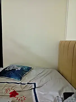 Talha266 Adlı Modelin Canlı XXX Sohbeti