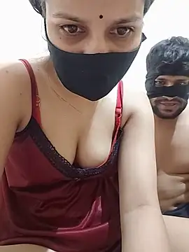 Chat +18 de kiran-baby ao vivo