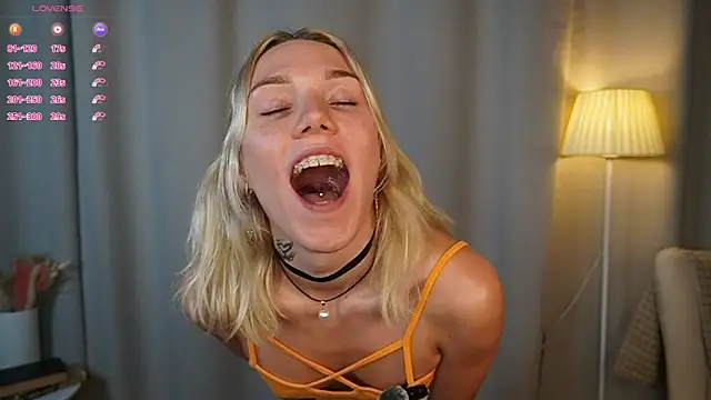 DianeHonnette Chat XXX live