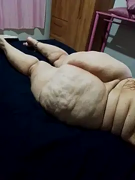 MegaAssMature: απευθείας συνομιλία ΧΧΧ