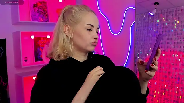 StephanieSweety Live XXX-chat