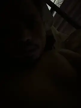 laharl69 Pertunjukan Webcam