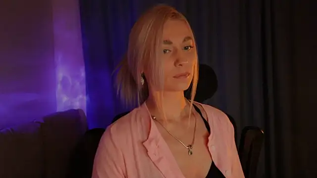 AskAlexa Chat XXX in diretta
