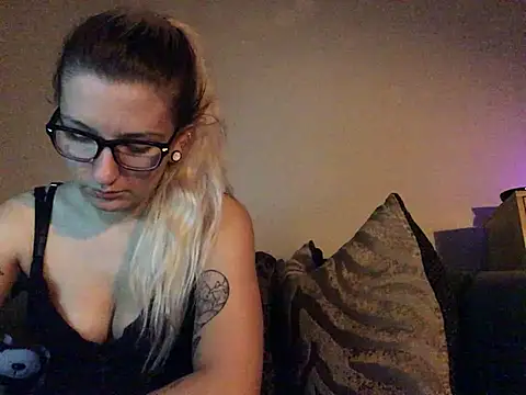 xxamyleighxx's Live XXX Chat