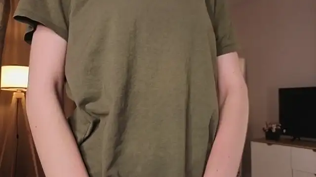 XXX chat uživo modela BettyBrowni