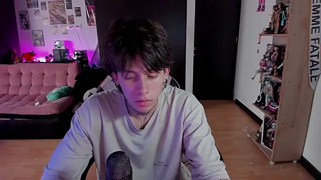 xIce_Boy Chat XXX live