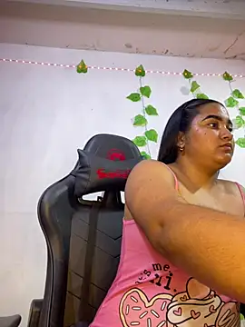 Czat XXX na żywo – shayna_all