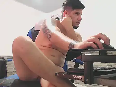 mister_cum1999's Webcam Show