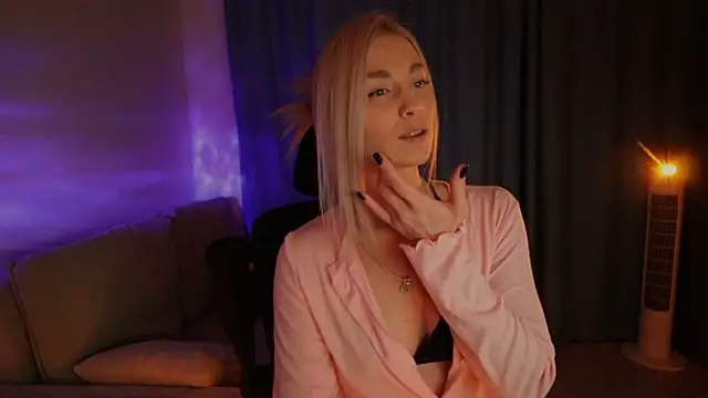 AskAlexa's Live XXX Chat