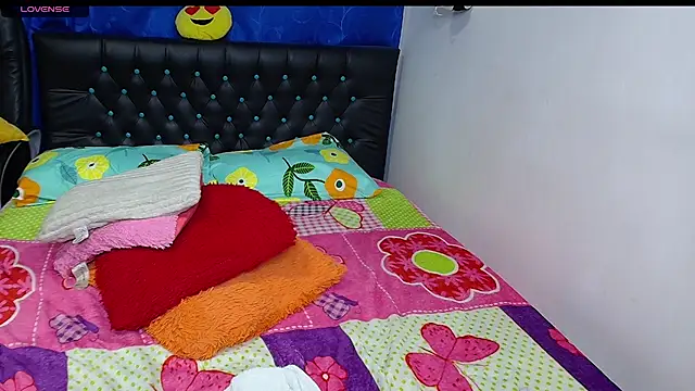 Melikasweetz Live XXX-chat
