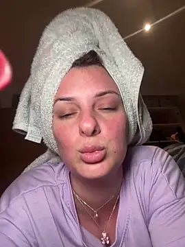 OliviaaFischer Live XXX Chat
