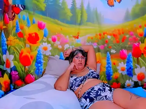 indianroxy's Live XXX Chat