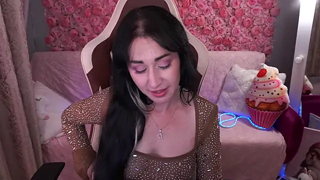 CarolinaaFoxyyy élő XXX-chatje