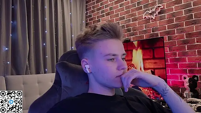 Jean_Willson – Naživo XXX chat