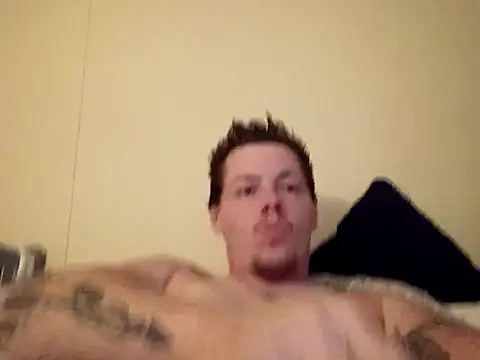 Pokazy przed kamerką – xXxXxCatDaddyxXxXx