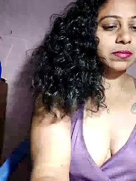 Webkamerová show JENNIFERtamil