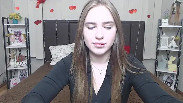 LauraHlot Adlı Modelin Canlı XXX Sohbeti