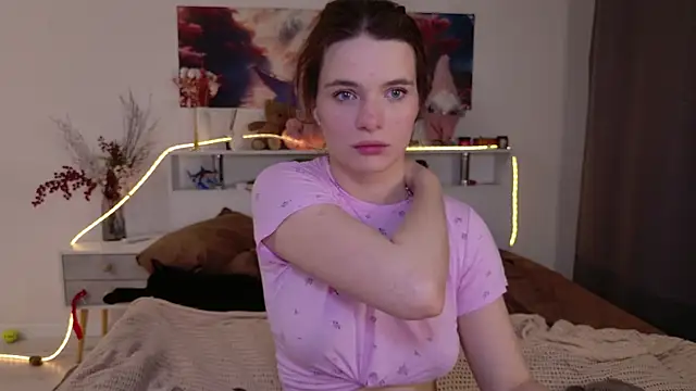 Онлайн чат XXX Nellie_Medina