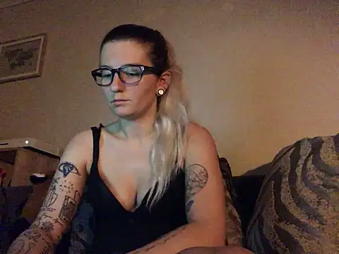Chat XXX en directo de xxamyleighxx