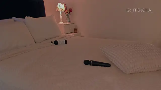 Lovinggirl_'s Live XXX Chat