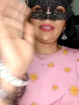 BhabhiPooja69 现场XXX聊天