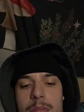 CarmeloA Show in webcam
