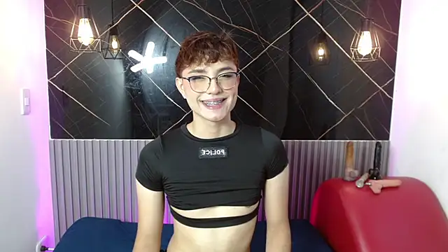 ReneePaz webkamerás műsora