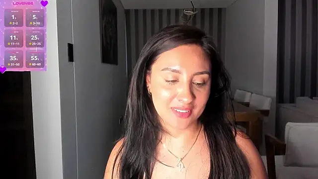 Chat +18 de AnushaKumari ao vivo