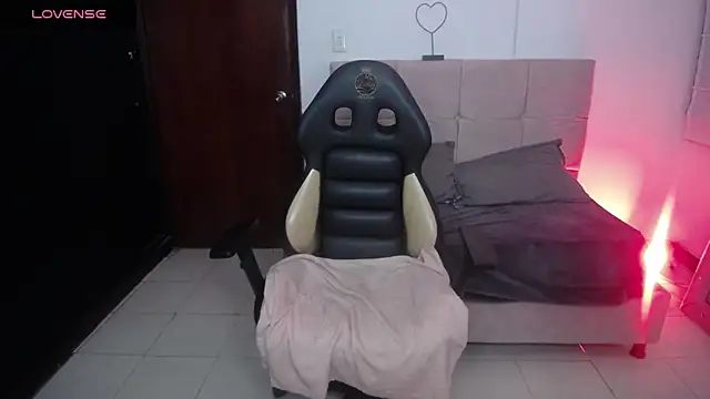 _ceeleste_cute_'s Live XXX Chat