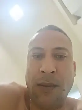 Arrombador20 Webcam-Show