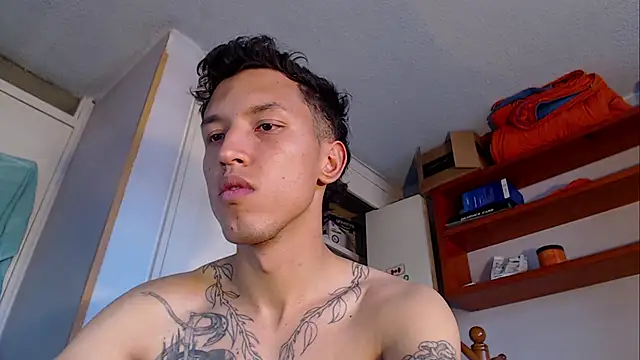 Dan_harmor's Webcam Show