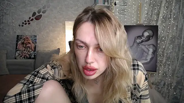 NickyAdamidi 现场XXX聊天