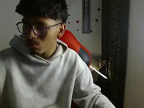blackfox_desiren Webbikameraesitys