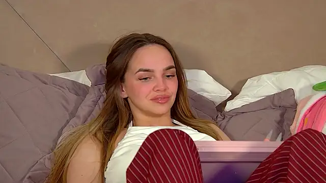 Chat +18 de AnitaVenture ao vivo