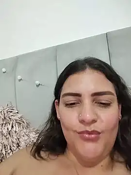Chat +18 de Mia_Hampton ao vivo