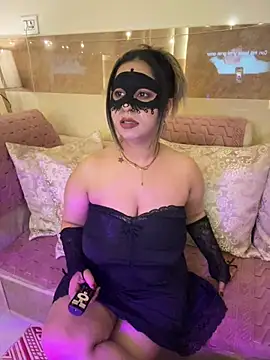 Classy-Bossy Adlı Modelin Canlı XXX Sohbeti