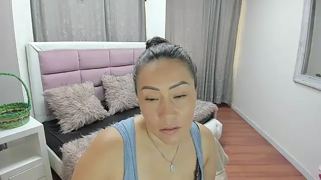 gaby_trent's Live XXX Chat